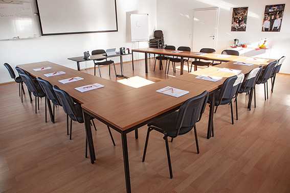 Theoretischer Schulungsraum